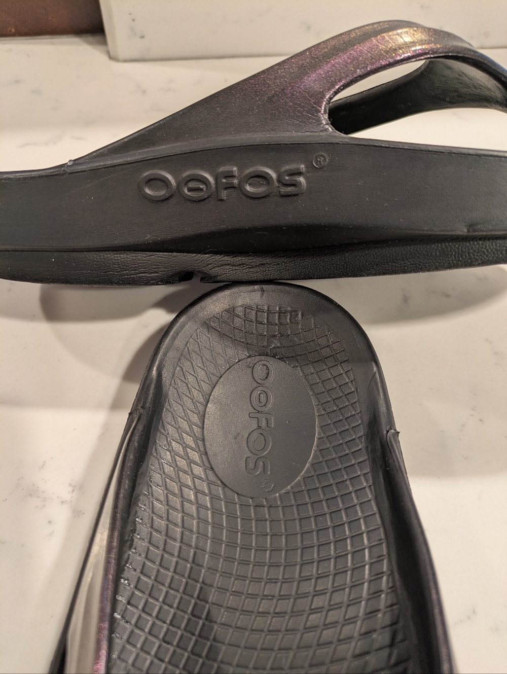 Oofos Black Flip Flop Sandals with Iridescent Purple Straps - Picture 2 of 3